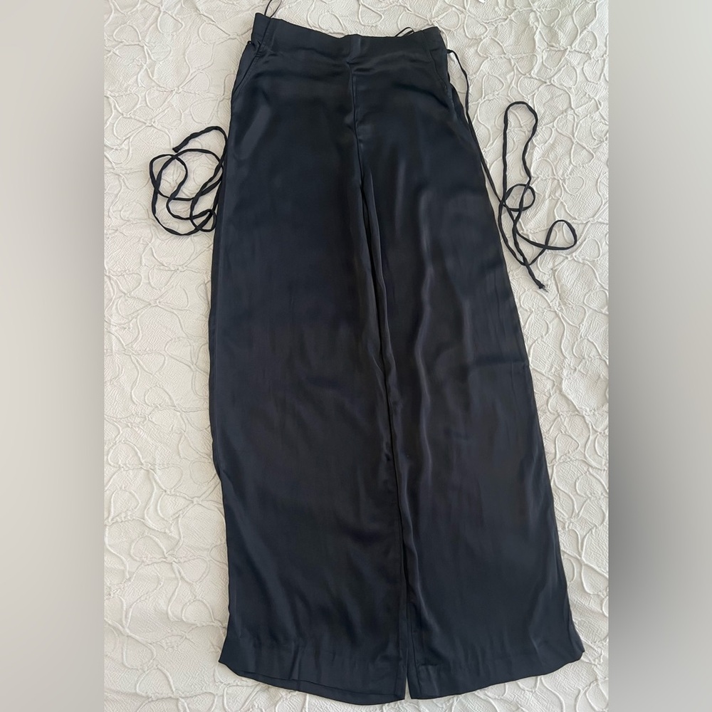 SOLD** Zara Womens Black Satin Wide-Leg Pants Size S (0585) - Picture 2 of 13